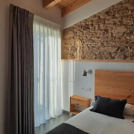 Corral De L'esquirol Holiday home *