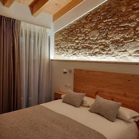 Corral De L'esquirol Holiday home